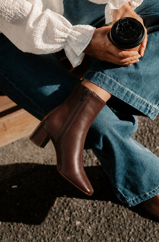 Dakota Boots - Brown