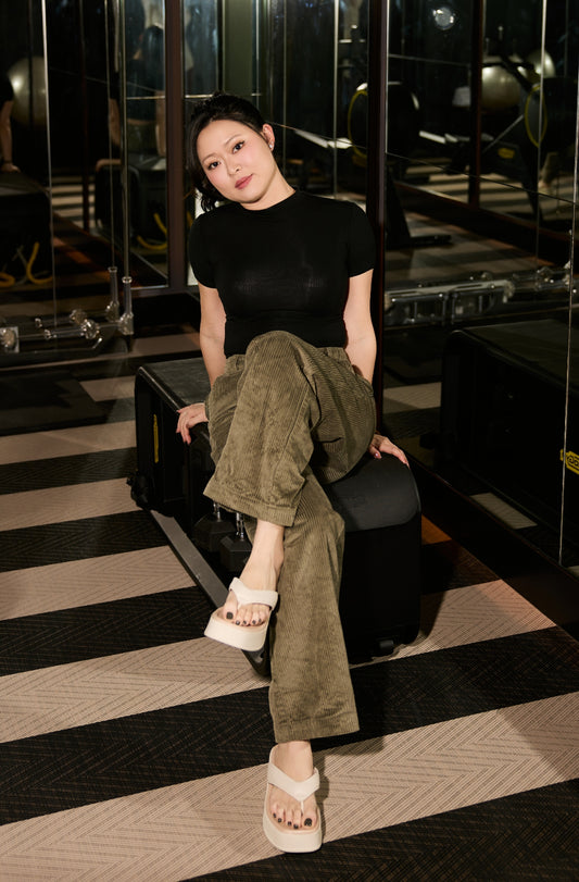 Gwen Slides - Ivory