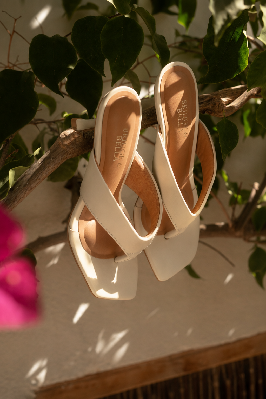 Gigi Kitten Sandal - Ivory
