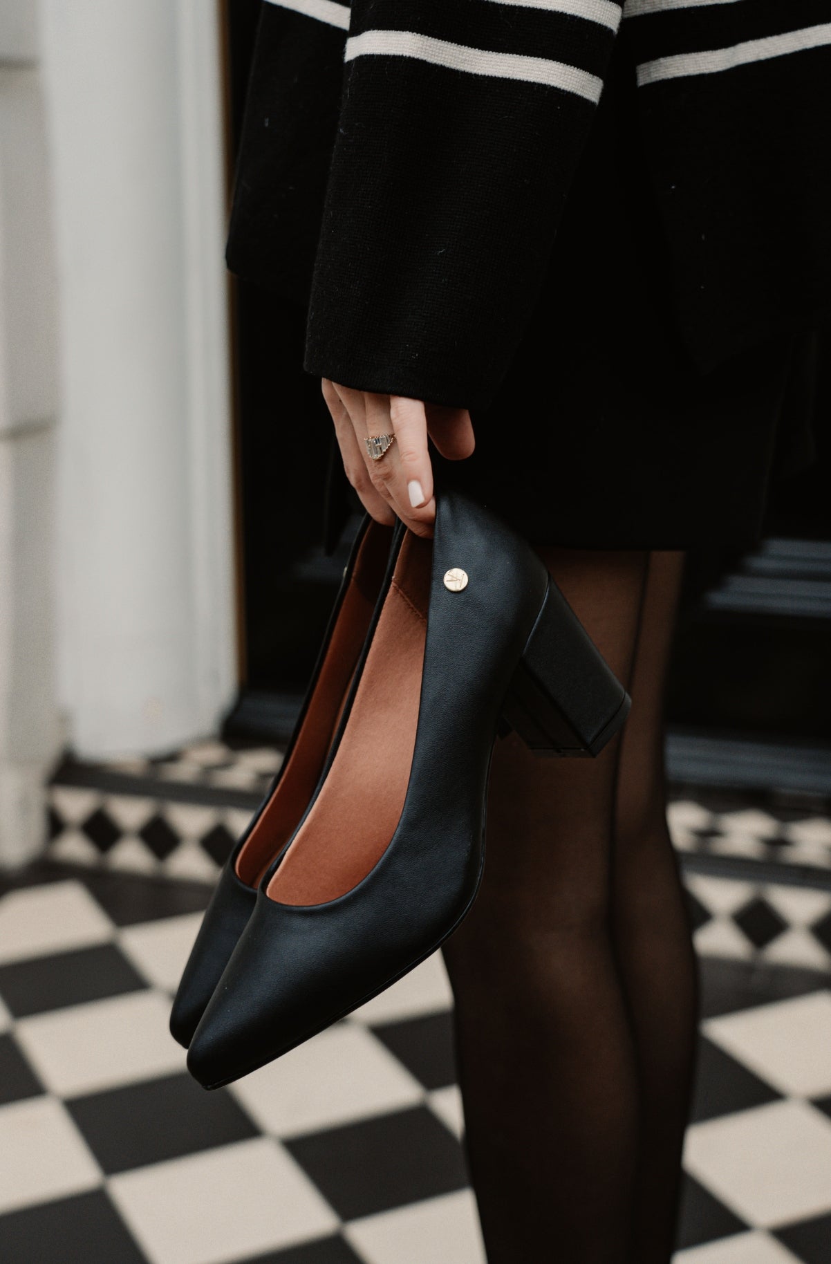 Luna Cushion Heel - Matte Black