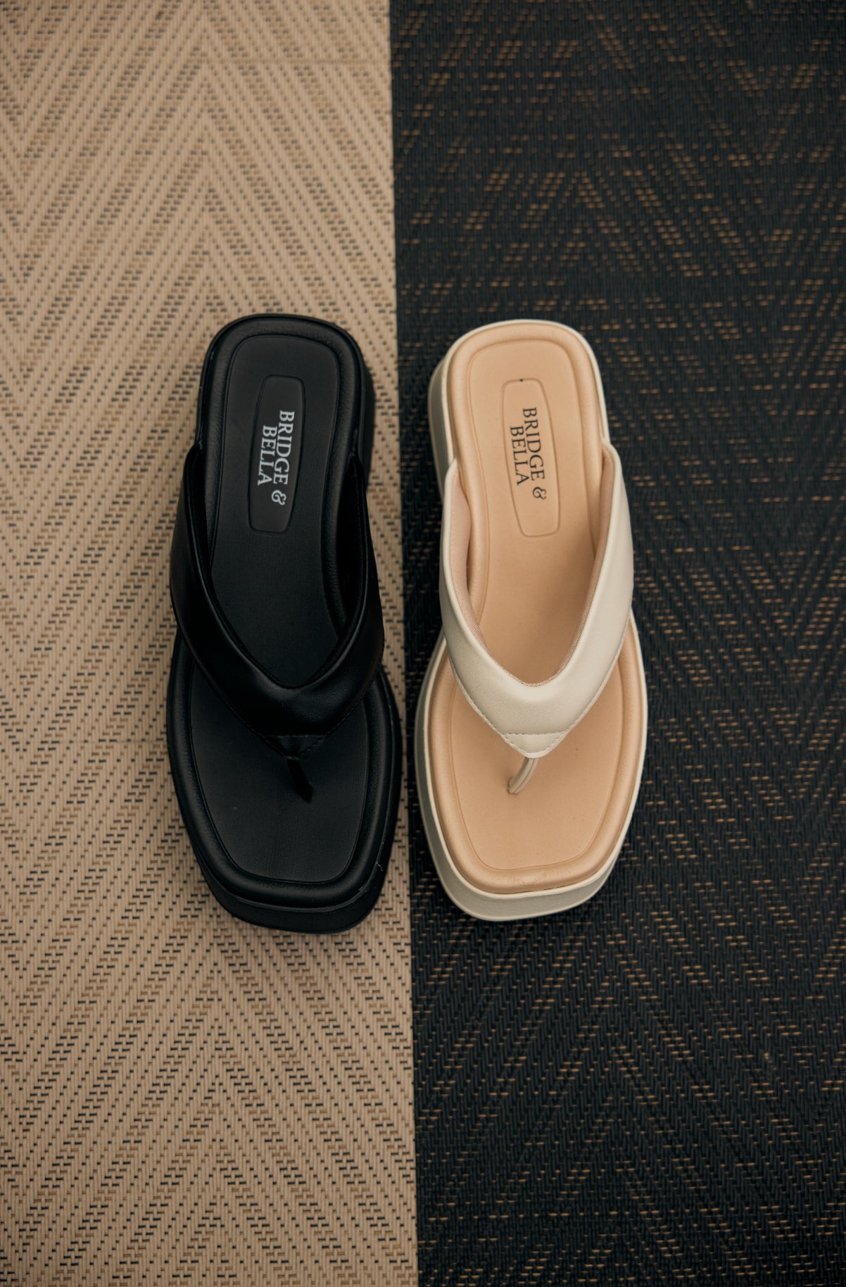 Gwen Slides - Ivory